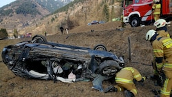 Die Seitentüren wurden aus der Karosserie gerissen.