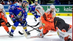Elias Wallenta und die Adler wollen die Grazer im Viertelfinale knacken.