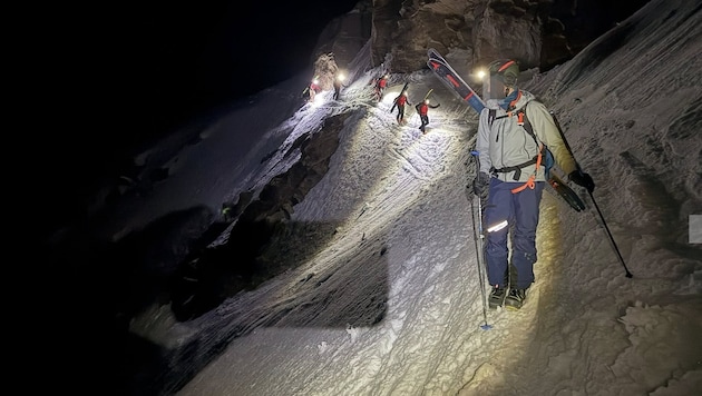Die Rauriser Bergretter waren bis nach Mitternacht im Einsatz.