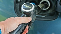 In dieser Woche wurde eine SB-Tankstelle in Deutschland überrannt. (Symbolbild) 