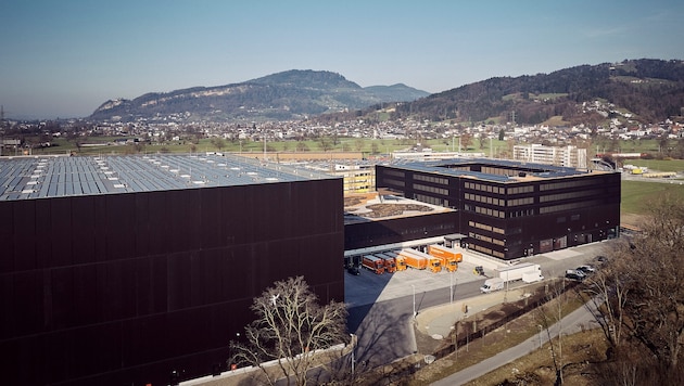 Effizient und nachhaltig: das Logistik- und IT-Center von Gebrüder Weiss in Wolfurt.