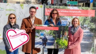 NEOS-Wien-Mobilitätssprecherin Angelika Pipal-Leixner, Margareten-Bezirksvorsteher Michael ...