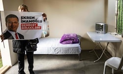 Zu seinen Haftbedingungen sagte Imamoglu, er habe „keine Schwierigkeiten“ gehabt, sich an das ...