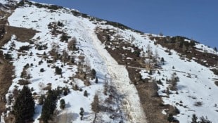 Die Lawine riss den Mann Hunderte Meter in die Tiefe.