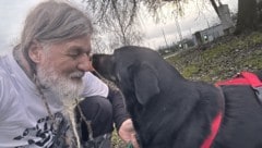 Ein Herz und eine Seele: Tom Putzgruber mit Hund „Sam“