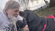 Ein Herz und eine Seele: Tom Putzgruber mit Hund „Sam“