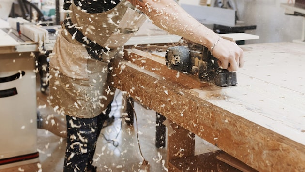 Nachdem sechs Mitarbeiter wegen ausbleibender Lohnzahlungen das Unternehmen verließen, warf auch ...