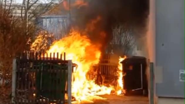 Wer fackelt dauernd diese Tonnen ab?