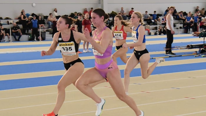 In WM-Form: Isabel Posch (li.) und Leni Lindner