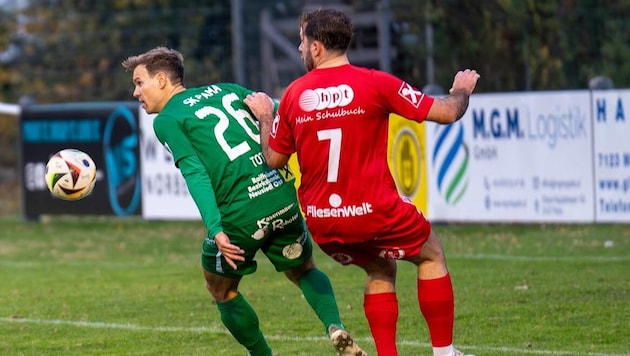Mit dem SK Pama steckt Toth (li.) im Tabellenkeller fest.