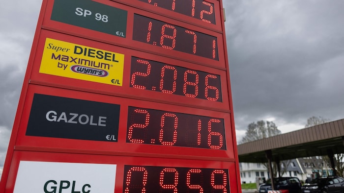 The war in the Middle East has led to a rise in oil prices, which is having a negative impact on ...