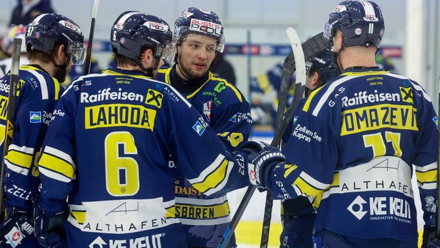 Freuten sich über den ersten Sieg: Die Zeller Eisbären.