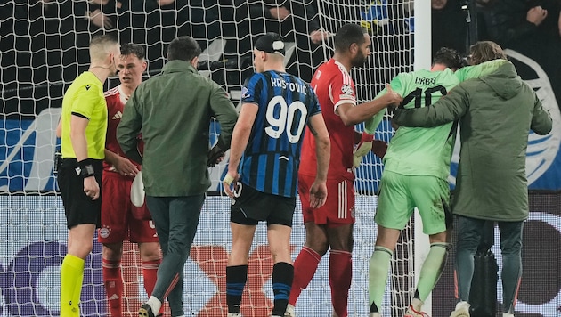 Die Bayern fegten über Atalanta hinweg, müssen sich nun aber um längere Ausfälle sorgen. Hier ...