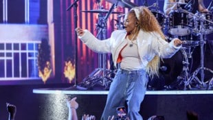 Janet Jackson deutlich besser gelaunt (Konzert im Jahr 2025)