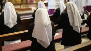 Eine Gruppe rebellischer Nonnen hat in Spanien ihren fast zweijährigen Kampf ums eigene Zuhause ...