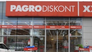 Einzelne größere Libro-Filialen sollen schrittweise mit dem Büroartikel-Händler Pagro ...