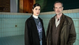 Sophia Mercedes Burtscher Leo Sturm (Sophia Mercedes Burtscher) und Peter Faber (Jörg Hartmann)