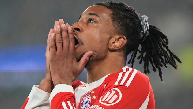 Michael Olise und Joshua Kimmich erhielten im Hinspiel gegen Atalanta ihre dritte Gelbe Karte.