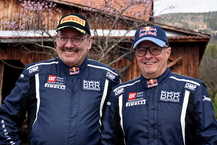 Auch Raimund Baumschlager (r.) muss operiert werden.