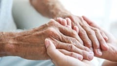 Plegende Angehörige in Wien von Kürzung der Mindestsicherung betroffen