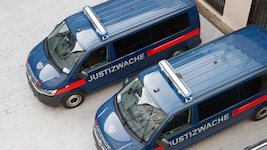 Das tatverdächtige Ehepaar sitzt zurzeit in Puch in Untersuchungshaft.