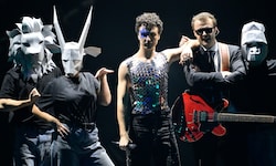 Cosmó holte sich mit seinem Song „Tanzschein“ in der ORF-Show „Vienna Calling“ das Ticket für ...