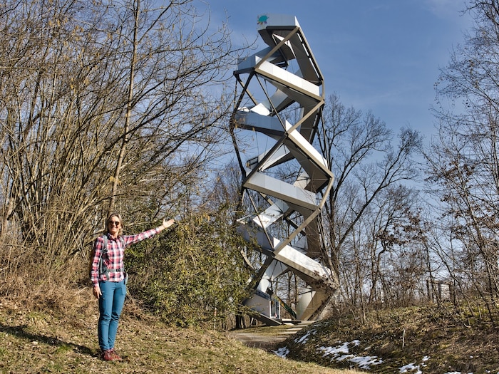 168 Stufen geht´s hinauf – dann eröffnet sich ein herrlicher Blick über Land und Fluss.