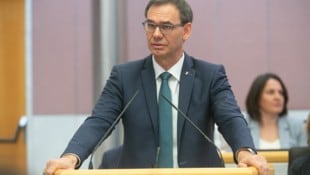 Angesichts der hohen Spritkosten könnte der Staat zum Krisengewinner werden, meint Vorarlbergs ...