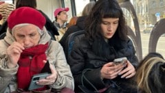 Verdutzt wird aufs Handy geschaut. Nichts geht mehr.