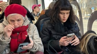 Verdutzt wird aufs Handy geschaut. Nichts geht mehr.