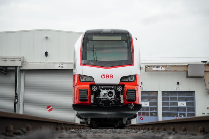 160 Sitzplätze gibt es in den neuen Akkutriebzügen.