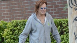 Mickey Rourke wehrte sich nach seinem Rausschmiss aus seinem Haus über die falschen Gerüchte. Er ...