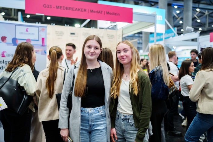 Veronika und Melina wollen Ärztinnen werden.