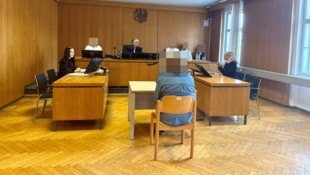 Einer Kärntner Autofahrerin kommt ihre ungeschickte Vorgangsweise teuer zu stehen.