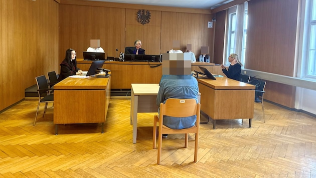 Einer Kärntner Autofahrerin kommt ihre ungeschickte Vorgangsweise teuer zu stehen.