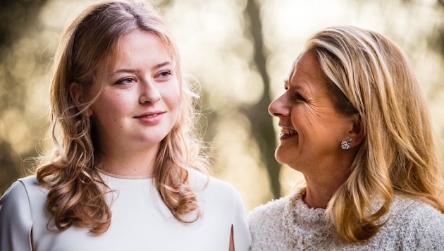 Prinzessin Mabel (rechts) ist stolz auf die Studienwahl ihrer jüngsten Tochter, Gräfin Zaria