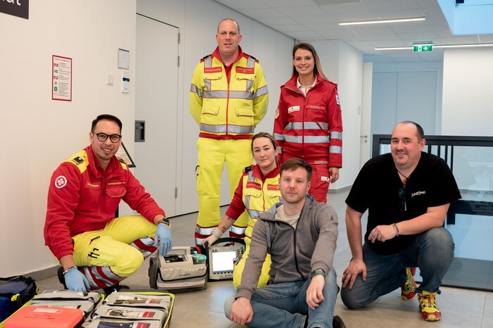 Samariterbund und Rotes Kreuz erklären für die „Krone“-NÖ-Serie „Helfen rettet Leben“ das ...