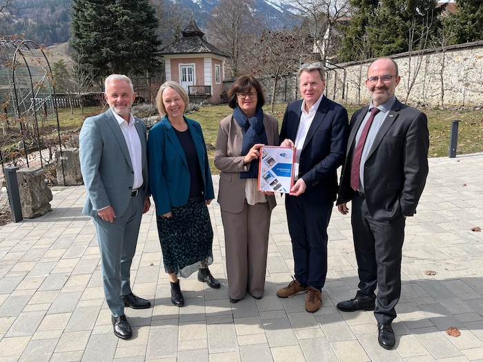 Die Verantwortlichen: Gottfried Pototschnig (BFI Kärnten), Sabine Platzer-Werlberger ...