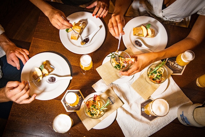 Egal, ob Schnitzel, Apfelstrudel oder Ramen: In Graz ist für jeden Feinschmecker das richtige ...