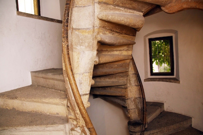 Eine der bedeutendsten Zwillingswendeltreppen Europas: Die Doppelwendeltreppe in der Grazer ...