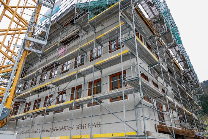 In der alten Schule entstehen zwei Räume für Krabbelgruppen.