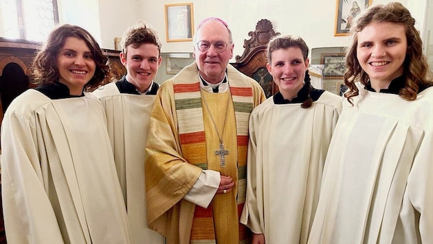 Die Aigner-Geschwister, hier mit dem St. Pöltener Bischof Alois Schwarz, sind international ...