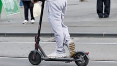 Es ist gesetztlich verboten, in alkoholisiertem Zustand einen Scooter zu lenken.