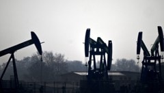 Die US-Regierung hat aufgrund der stark gestiegenen Energiepreise eine Lizenz für russisches ...