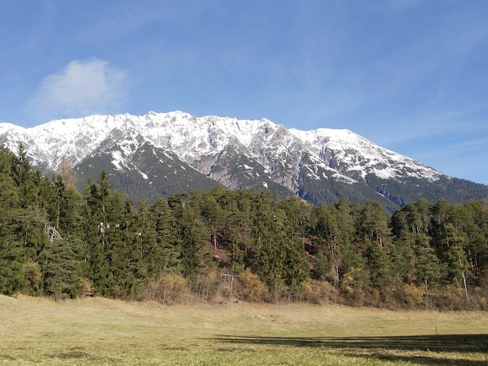 Die Lechtaler Alpen bieten eine wunderbare Bergkulisse.