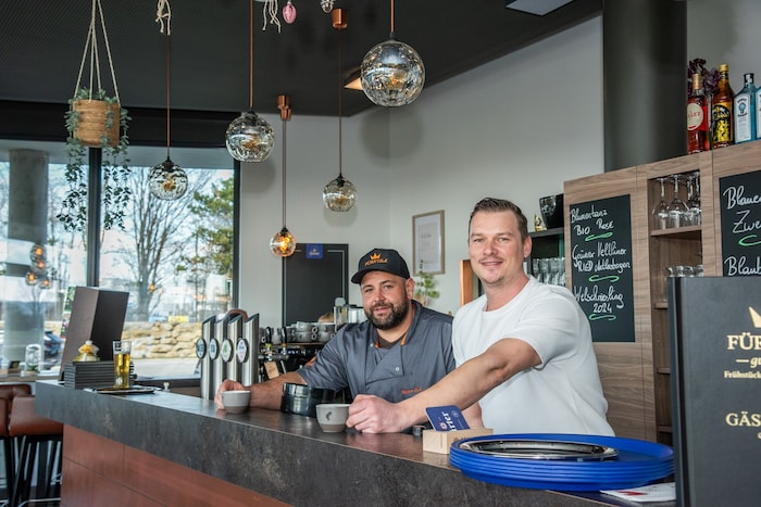 Günther Niedermayer und Thomas Fürst betreiben gemeinsam das Lokal „Fürstlich“ am Neunkirchner ...