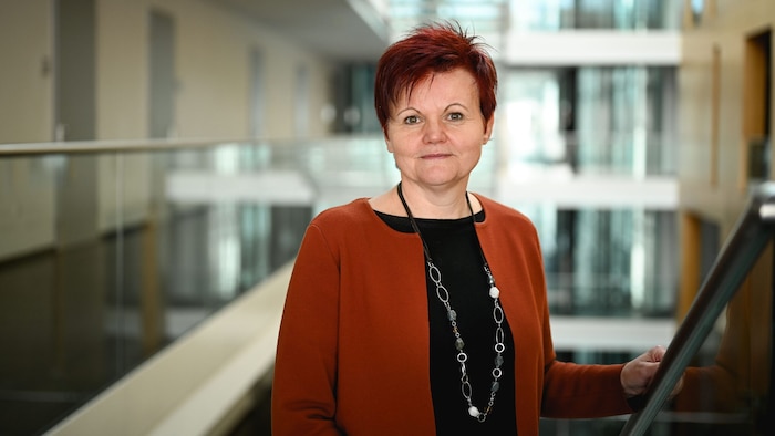 Theresia Schlöglmann leitet die Kinder- und Jugendhilfe in Oberösterreich – bei dieser landen ...