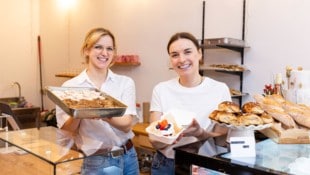 Hereinspaziert ins Cake Studio von Lucie Miskovska (r.).