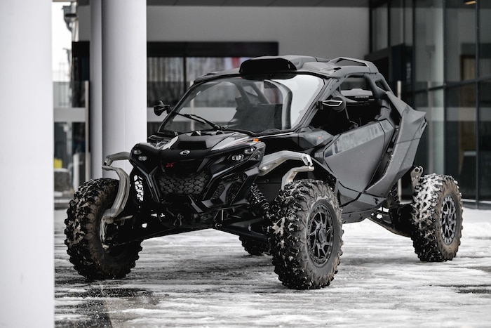 Der Umsatz – BRP-Rotax produziert unter anderem Antriebe für Geländefahrzeuge – lag zuletzt bei ...