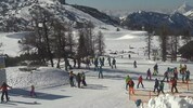 Naturschnee am Hinterstoder sorgt auch neben den Pisten noch für Winterfeeling.